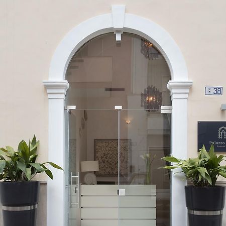 Palazzo Perla Bed & Breakfast Gallipoli Exterior photo
