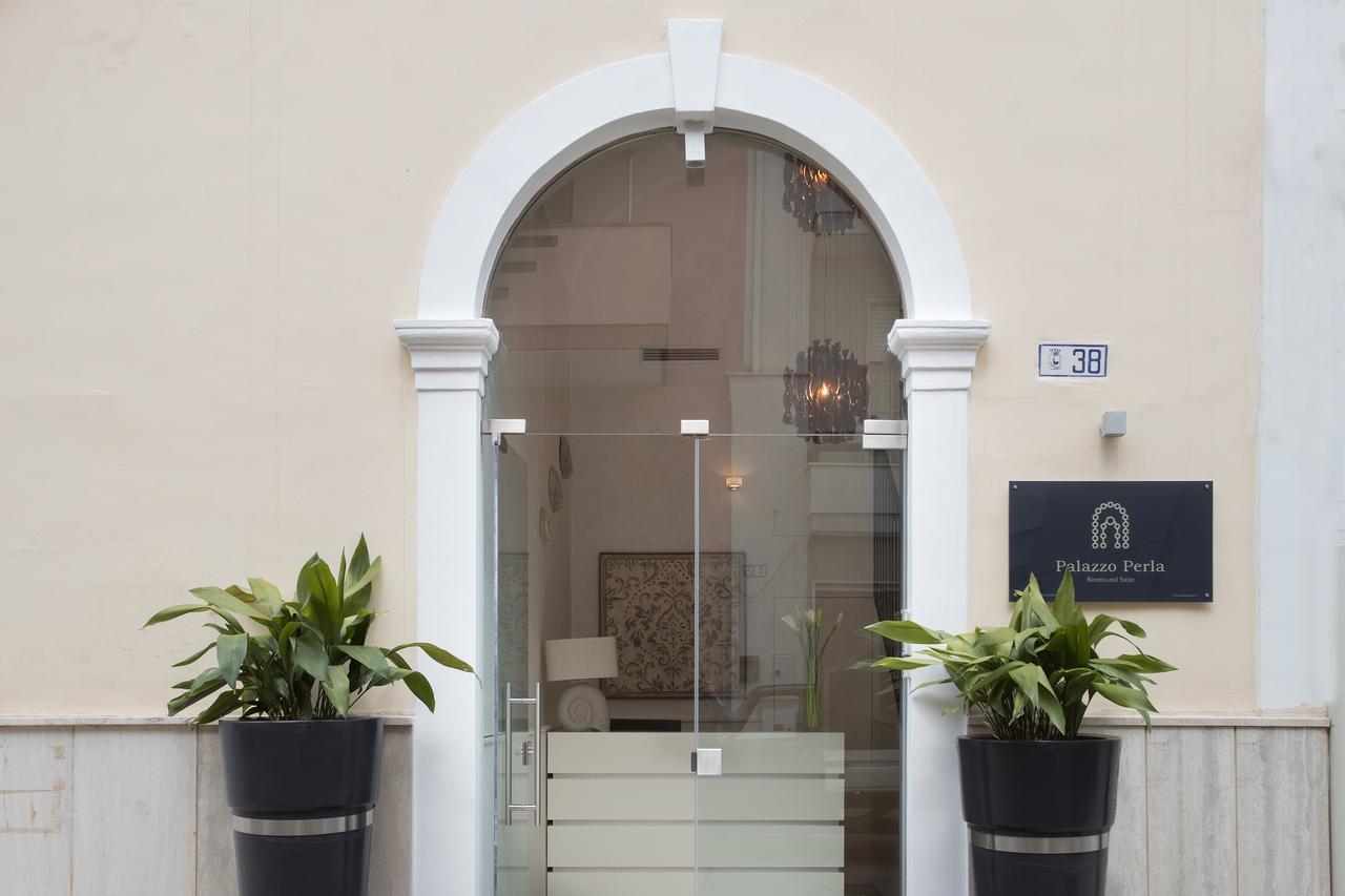 Palazzo Perla Bed & Breakfast Gallipoli Exterior photo
