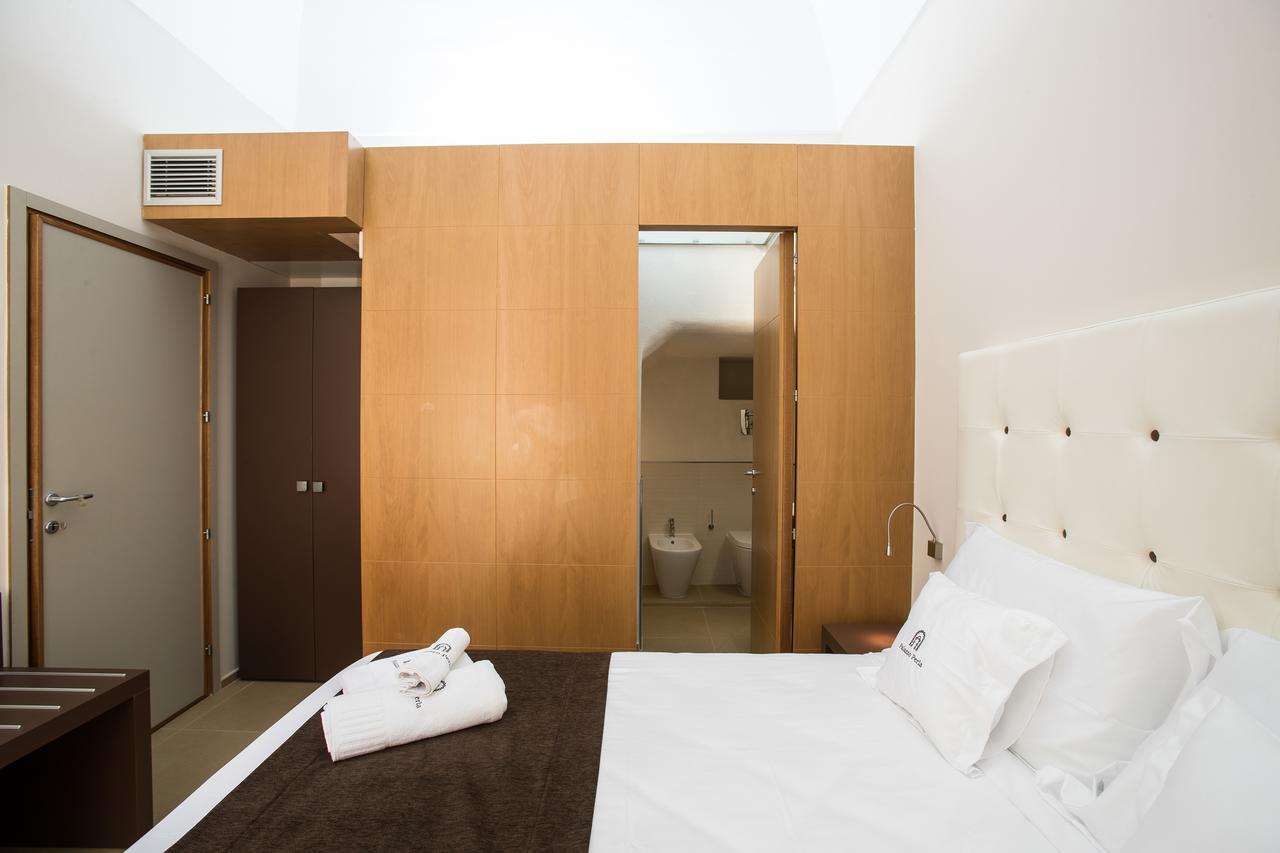 Palazzo Perla Bed & Breakfast Gallipoli Exterior photo