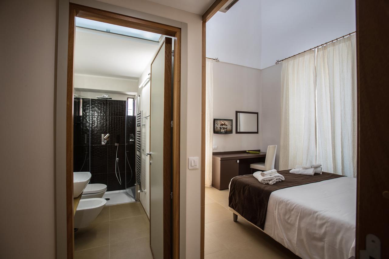 Palazzo Perla Bed & Breakfast Gallipoli Exterior photo