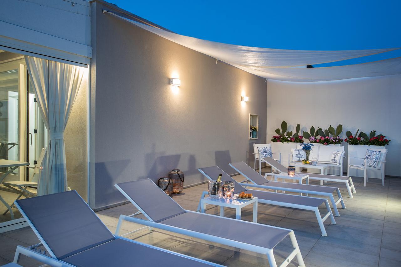 Palazzo Perla Bed & Breakfast Gallipoli Exterior photo